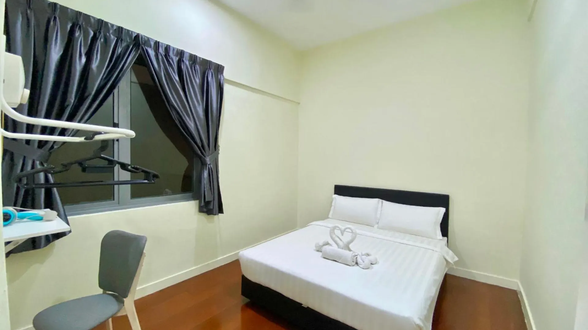 Margo Istay - The Loft Imago Kota Kinabalu Malaysia